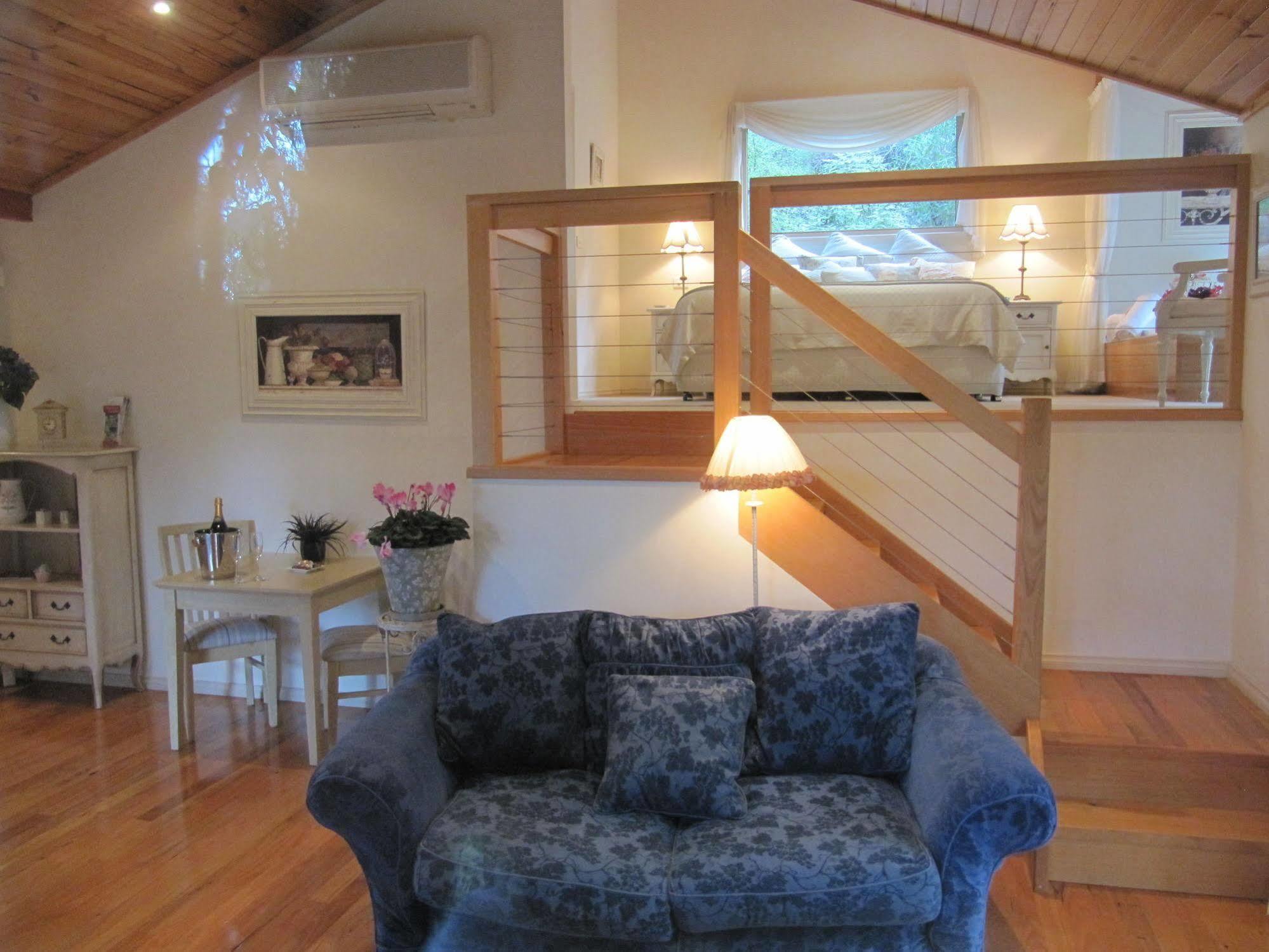 Myers Creek Cascades Luxury Cottages Healesville Exterior photo