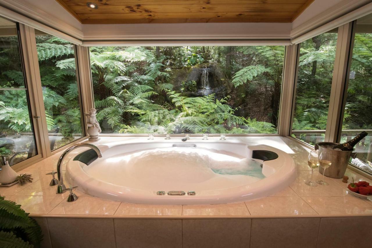 Myers Creek Cascades Luxury Cottages Healesville Exterior photo