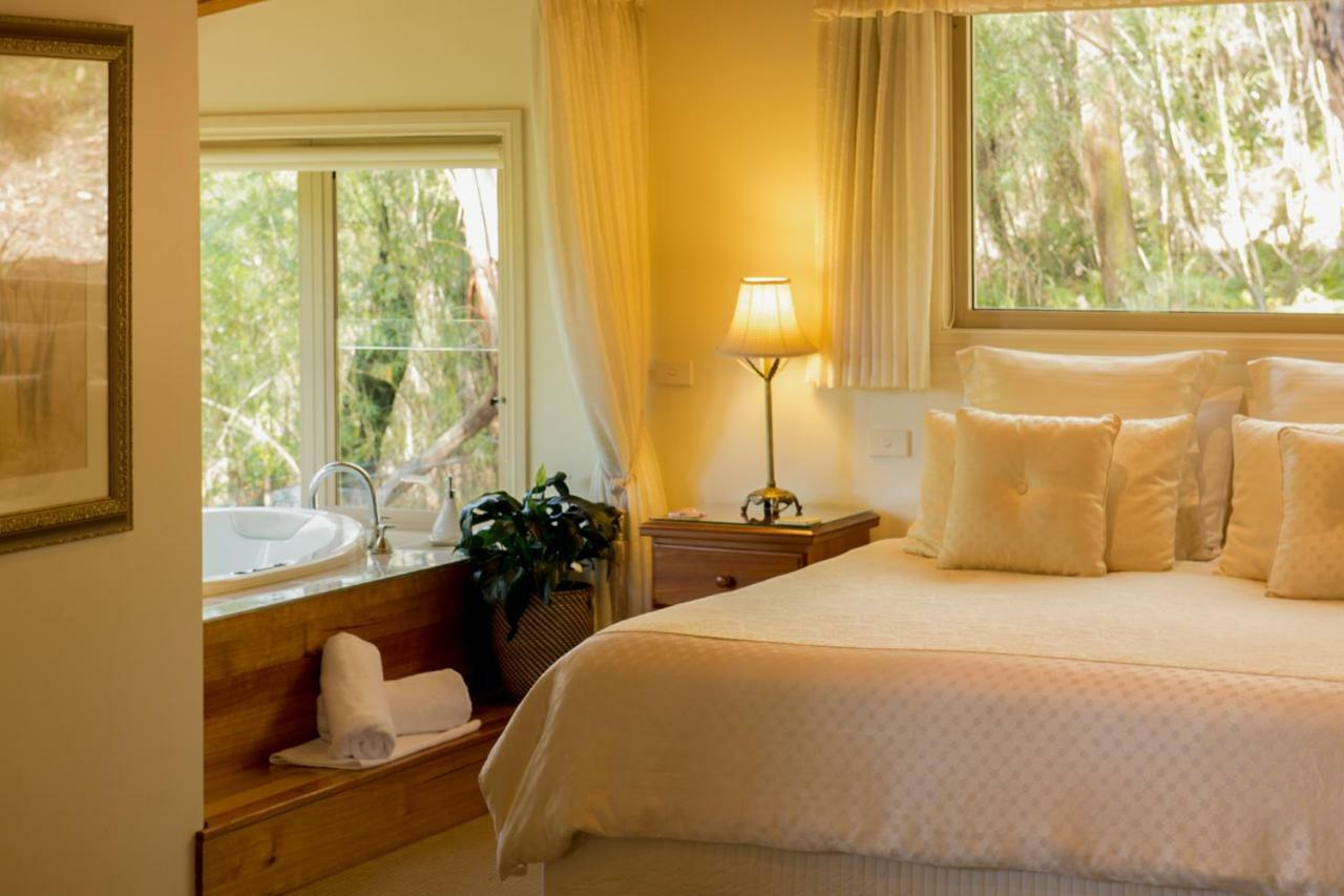 Myers Creek Cascades Luxury Cottages Healesville Exterior photo